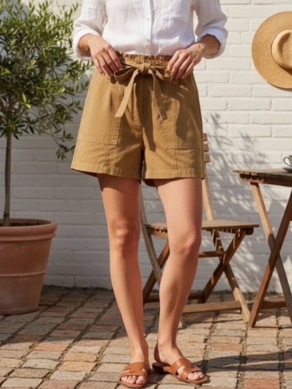 NWT Nine West Mustard Tan Paperbag Tie-Waist Bermuda Shorts size Large